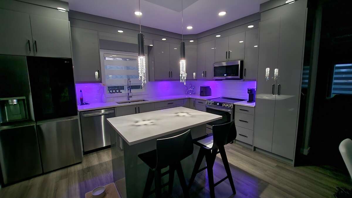Half Duplex For Sale Edmonton, AB