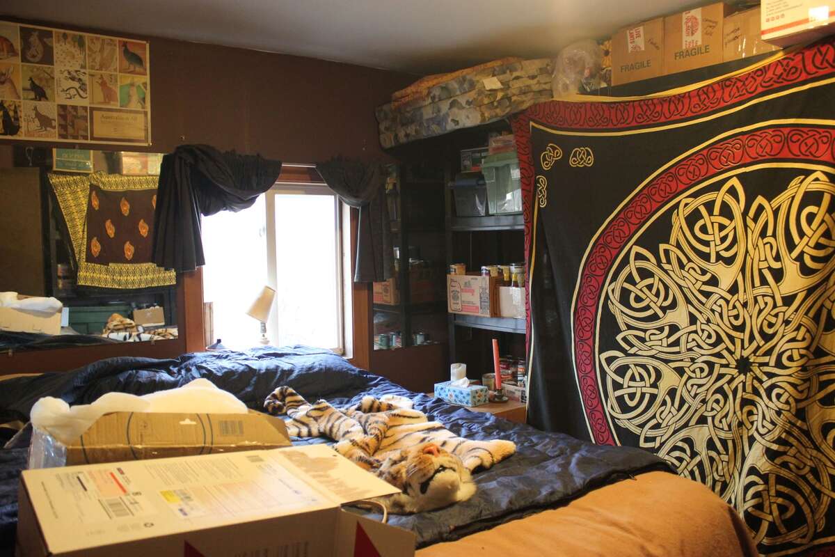 guest bedroom