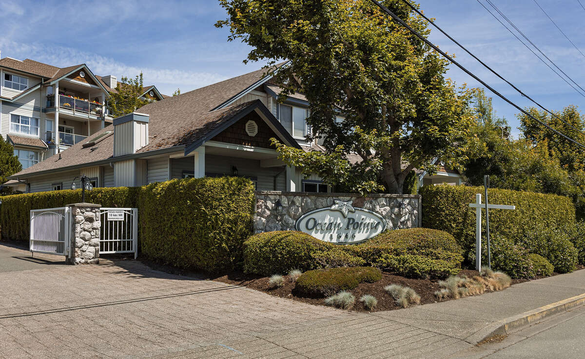 10 1646 Balmoral Ave