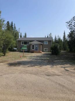 House For Sale in Watson Lake, YT - 4 bdrm, 2 bath (600 Liard Ave)