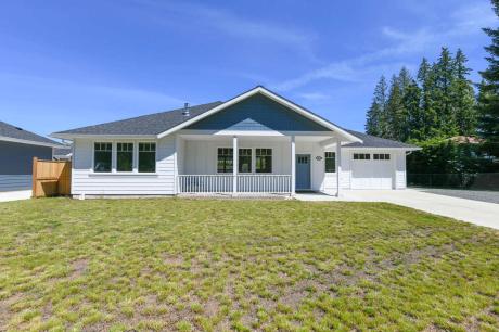 Ranch / House For Sale in Cumberland, BC - 3 bdrm, 2 bath (2884 Carlisle Lane)