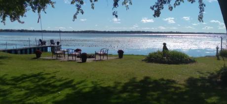 Waterfront Property / Acreage / Bungalow / Detached House / House For Sale in Little Britain, ON - 3+2 bdrm, 2 bath (37 Newman Rd)